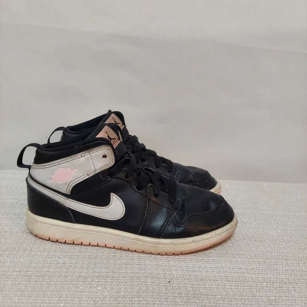 Nike Air Jordan 1 Mid 640737-061 Black‎ Pink Basketball Shoes Sneakers Size 3Y